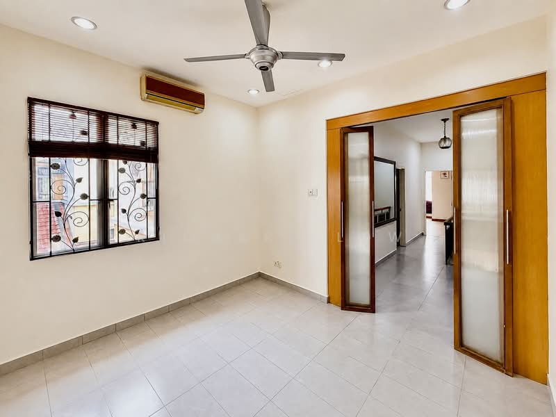 Rumah Berkembar untuk Dijual di Kemuning Utama Palma (Shah Alam) - Richard Low - PropertyGuru.com.my