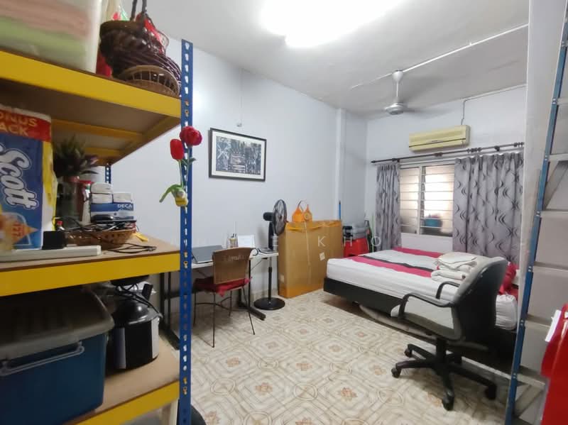 Rumah Teres 2 Tingkat untuk Dijual di Kampung Sungai Pinang Dalam (Klang) - Annie Kho - Bedroom - PropertyGuru.com.my