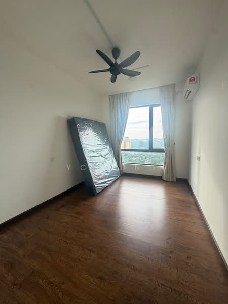 Servis Apartment untuk Disewa di Country Garden Central Park - YC Fung - Bedroom - PropertyGuru.com.my
