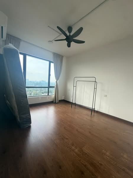 Servis Apartment untuk Disewa di Country Garden Central Park - YC Fung - Bedroom - PropertyGuru.com.my