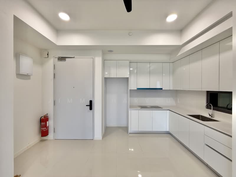 Servis Apartment untuk Disewa di Edelweiss @ Tropicana Gardens - Jimmy Haryzul - Kitchen - PropertyGuru.com.my