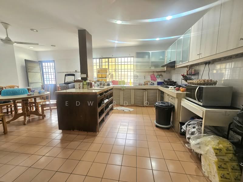 Rumah Teres untuk Dijual di Batu 9 (Cheras) - Edward Ooi - PropertyGuru.com.my