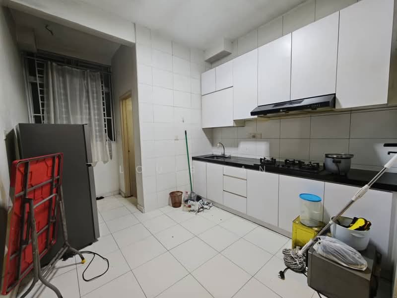 Service Residence for Rent at Sky Gardens Residences - Louis Tan - Kitchen - PropertyGuru.com.my