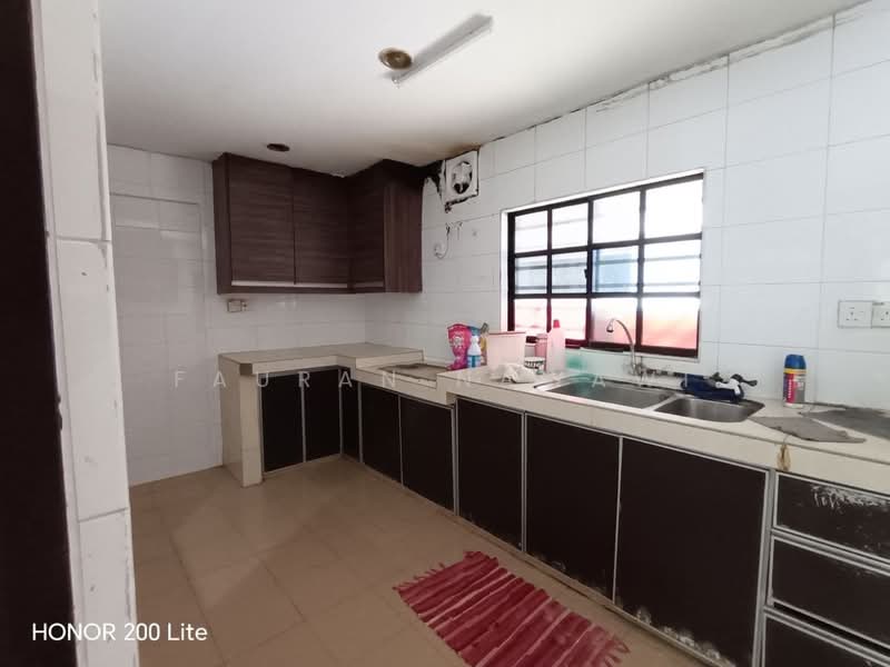 1-storey Terraced House for Sale in Taman Sri Serdang (Seri Kembangan) - Fauran Nawawi - PropertyGuru.com.my
