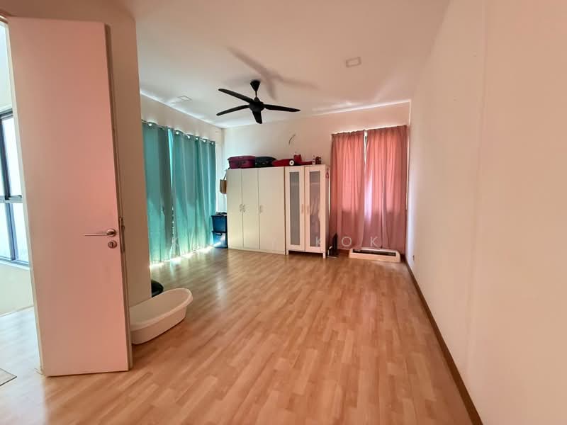 3-storey Terraced House for Sale in Anggun (Rawang) - Kelly Kok - PropertyGuru.com.my