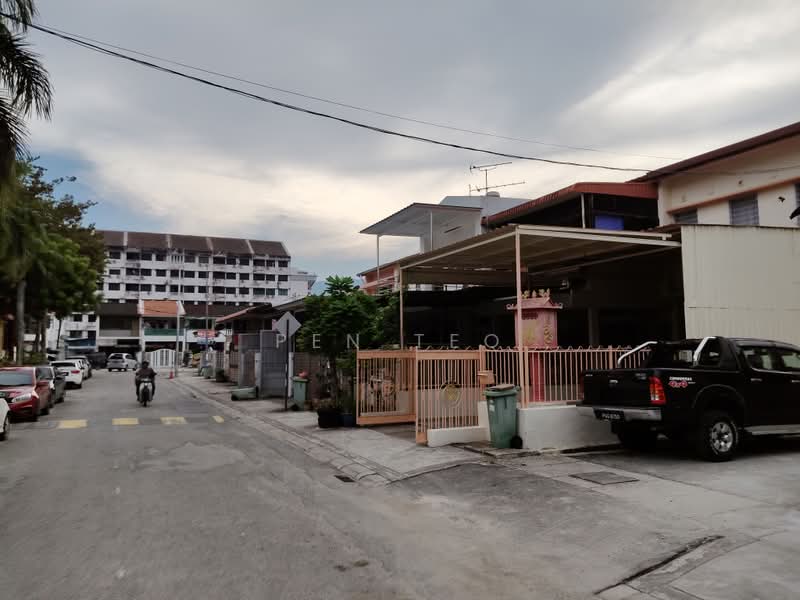 Rumah Teres 2 Tingkat untuk Dijual di Taman Desa Green (Jelutong) - Pen Teo - PropertyGuru.com.my