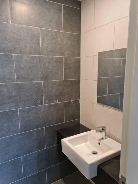 Servis Apartment untuk Disewa di SUNSURIA FORUM SERVICED APARTMENT - SAM KIAT - Bathroom - PropertyGuru.com.my