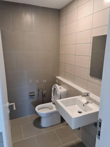 Servis Apartment untuk Disewa di SUNSURIA FORUM SERVICED APARTMENT - SAM KIAT - Bathroom - PropertyGuru.com.my