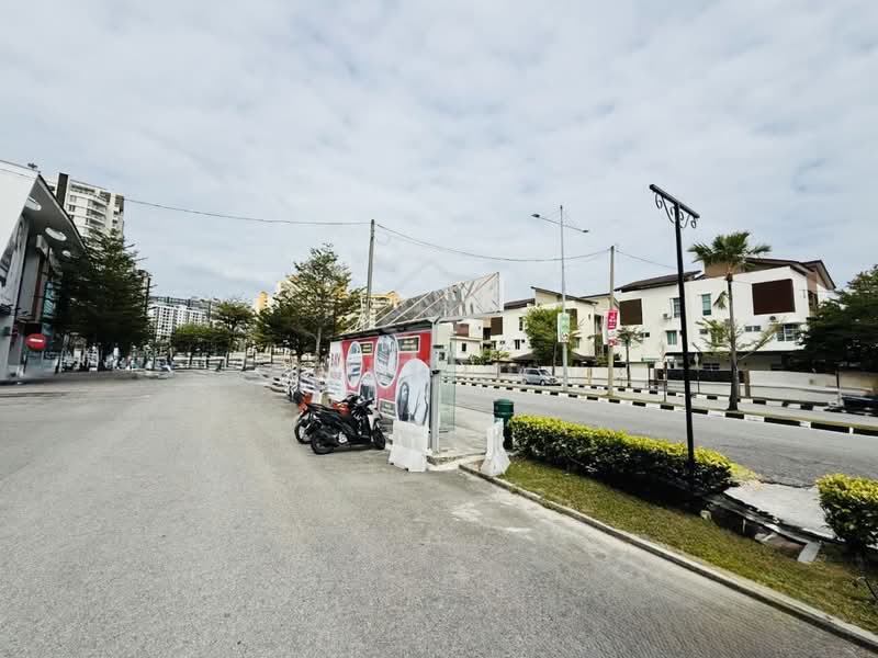 Shop / Office for Sale in Bay Avenue (Bayan Lepas) - Kent Lai - Exterior - PropertyGuru.com.my