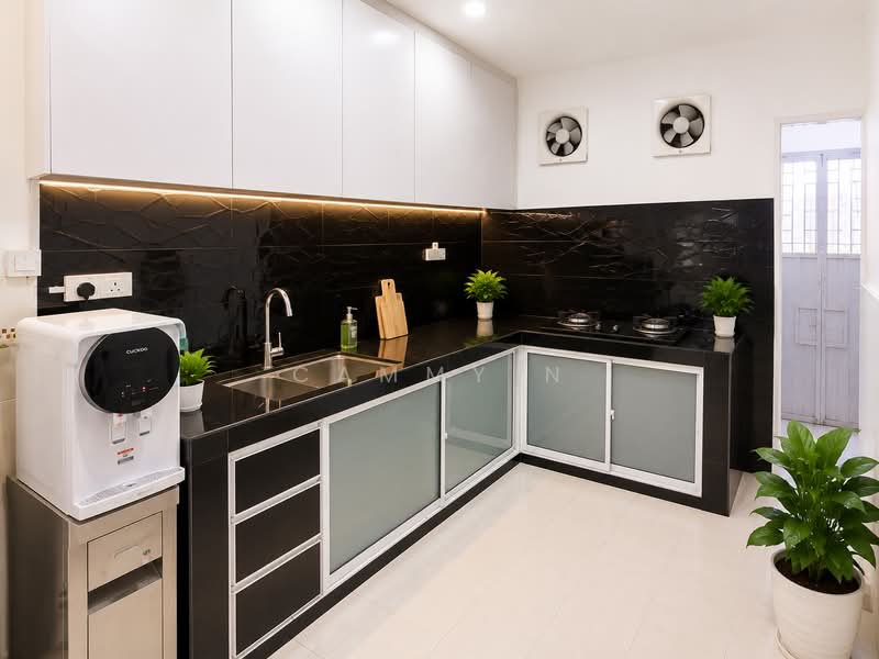 2-storey Terraced House for Sale in Selayang (Selangor) - Cammy N - Kitchen - PropertyGuru.com.my