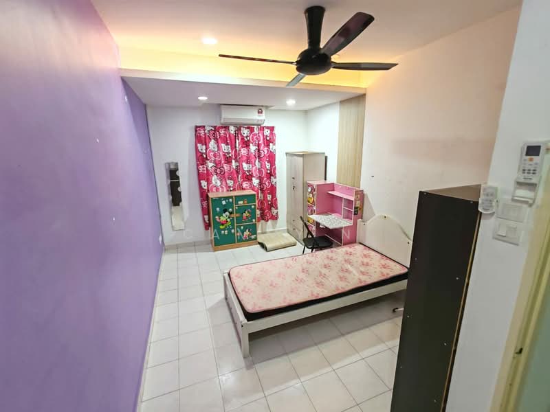 2-storey Terraced House for Sale in Selayang (Selangor) - Cammy N - Bedroom - PropertyGuru.com.my