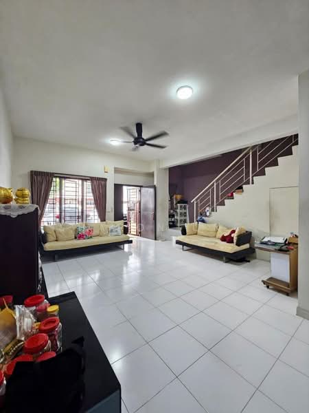 2-storey Terraced House for Sale in Taman Setia Indah (Tebrau) - Sharon Ong - Living Room - PropertyGuru.com.my