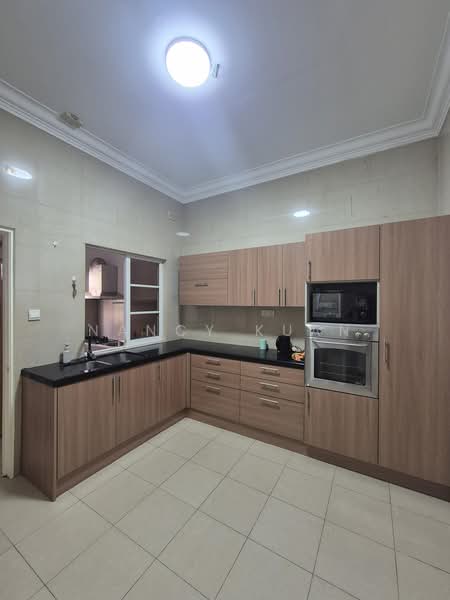 2-storey Terraced House for Rent in Mutiara Damansara (Selangor) - Nancy Kuan - Kitchen - PropertyGuru.com.my