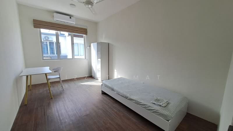 2-storey Terraced House for Rent in Dengkil (Selangor) - Izzati Mat - Bedroom - PropertyGuru.com.my