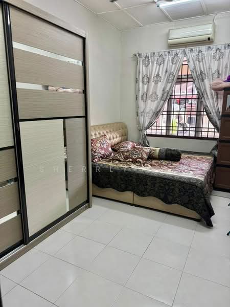 1-storey Terraced House for Sale in Bukit Indah (Iskandar Puteri (Nusajaya)) - Sherrly Sow - Bedroom - PropertyGuru.com.my