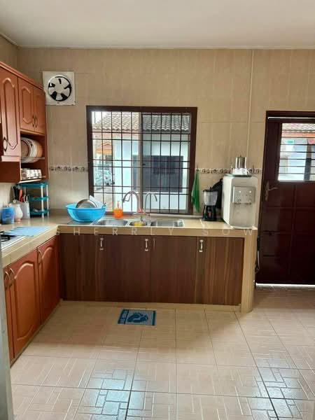 1-storey Terraced House for Sale in Bukit Indah (Iskandar Puteri (Nusajaya)) - Sherrly Sow - Kitchen - PropertyGuru.com.my