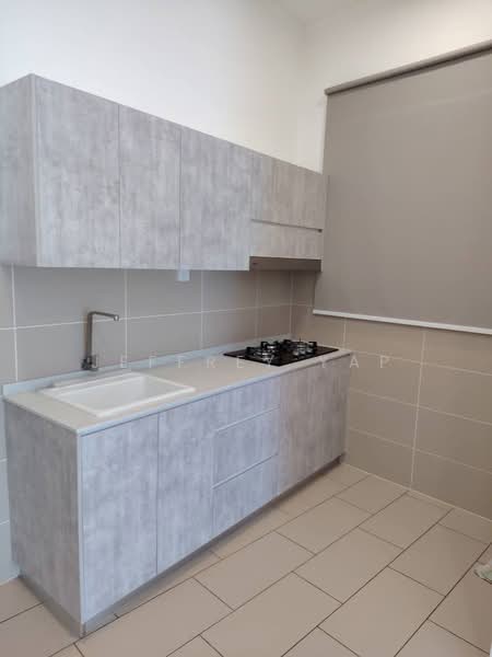 Servis Apartment untuk Dijual di The Cruise Residence - Jeffrey Yap - Kitchen - PropertyGuru.com.my
