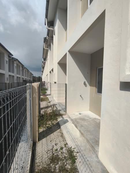 Rumah Teres 2 Tingkat untuk Dijual di Taman Tiara East (Semenyih) - Saiful Aziz - Exterior - PropertyGuru.com.my