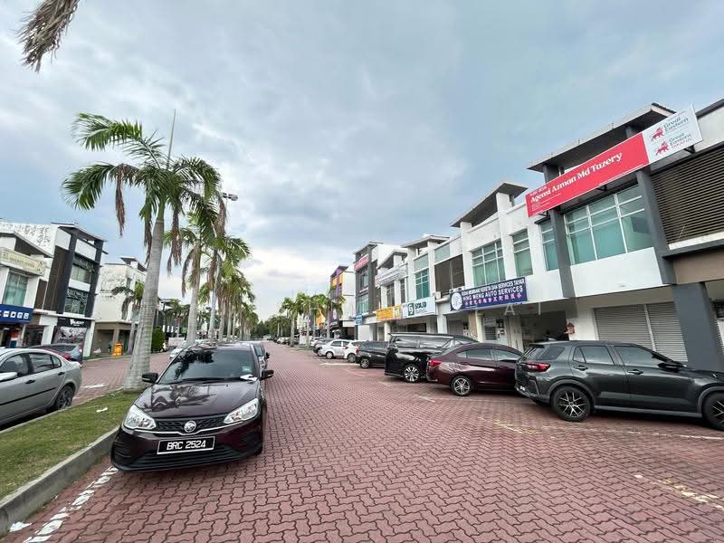 Shop / Office for Sale in Bandar Bukit Raja (Klang) - Kai Shwen Lai - Exterior - PropertyGuru.com.my