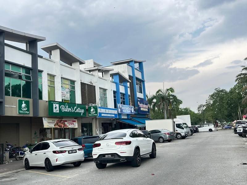Shop / Office for Sale in Bandar Bukit Raja (Klang) - Kai Shwen Lai - Exterior - PropertyGuru.com.my