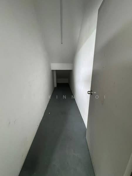 Kedai untuk Disewa di Kota Bayuemas (Klang) - Zackinn Hoi - Corridor - PropertyGuru.com.my