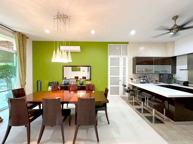 Rumah Berkembar untuk Dijual di Seksyen U2 (Saujana) - Vincent Liaw - Dining Room - PropertyGuru.com.my