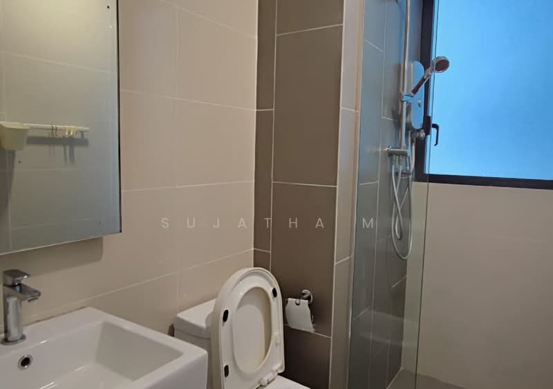 Service Residence for Rent at KL Gateway Residences - Sujatha M - Bathroom - PropertyGuru.com.my