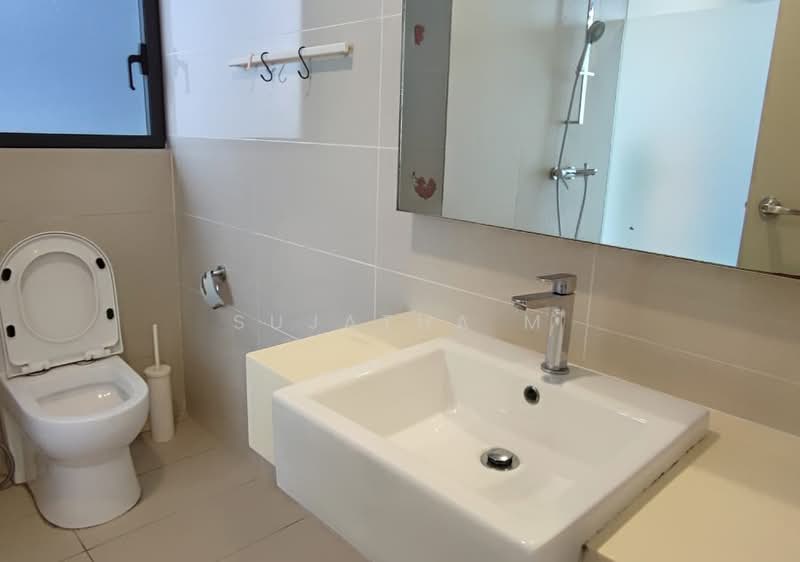 Service Residence for Rent at KL Gateway Residences - Sujatha M - Bathroom - PropertyGuru.com.my