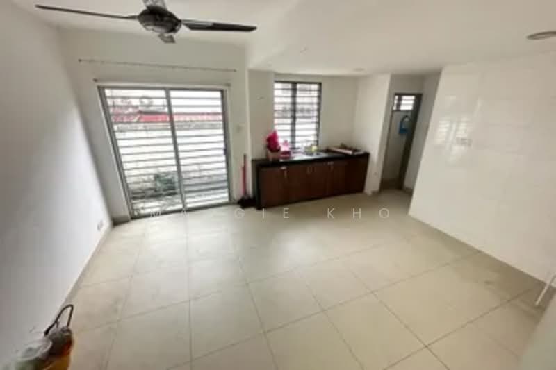 3-storey Terraced House for Sale in Setapak (Kuala Lumpur) - Maggie Kho - Living Room - PropertyGuru.com.my