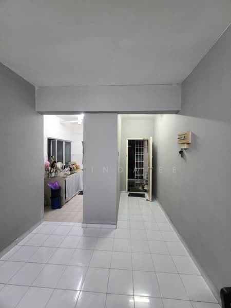 Pangsapuri untuk Dijual di Sri Kenari Apartment - Melinda Ee - Kitchen - PropertyGuru.com.my
