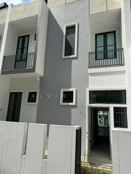 Terraced House for Rent in Bandar Kinrara Seksyen 1 (Bandar Kinrara) - Alvin Teh - Exterior - PropertyGuru.com.my