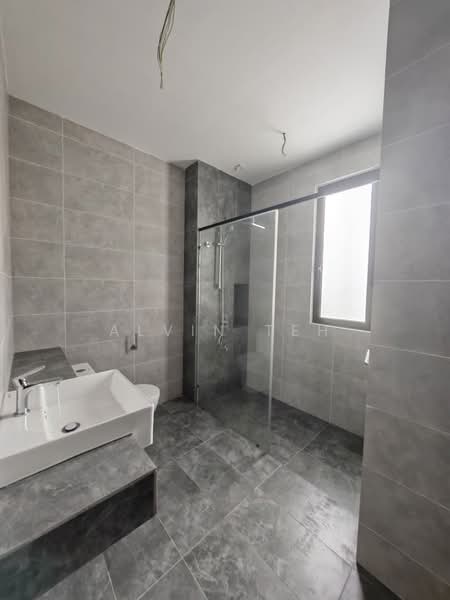 Rumah Teres untuk Disewa di Bandar Kinrara Seksyen 1 (Bandar Kinrara) - Alvin Teh - Bathroom - PropertyGuru.com.my