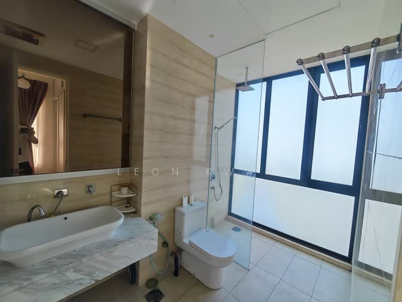 Servis Apartment untuk Disewa di The Clio Residences - Leon Kwan - Bathroom - PropertyGuru.com.my