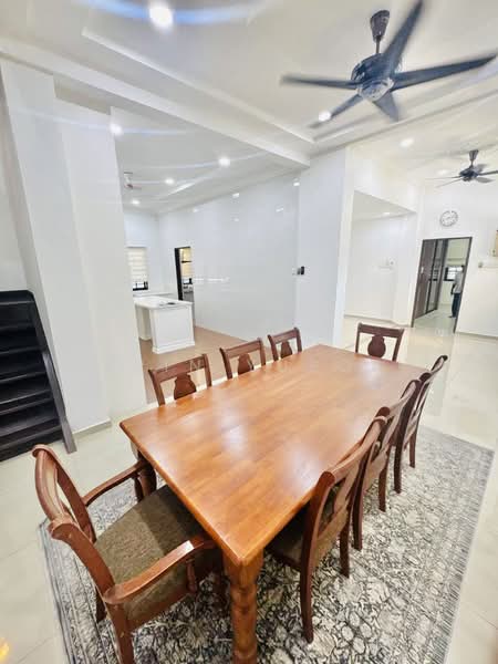Rumah Banglo untuk Disewa di Klang (Selangor) - Erin Yusof - PropertyGuru.com.my