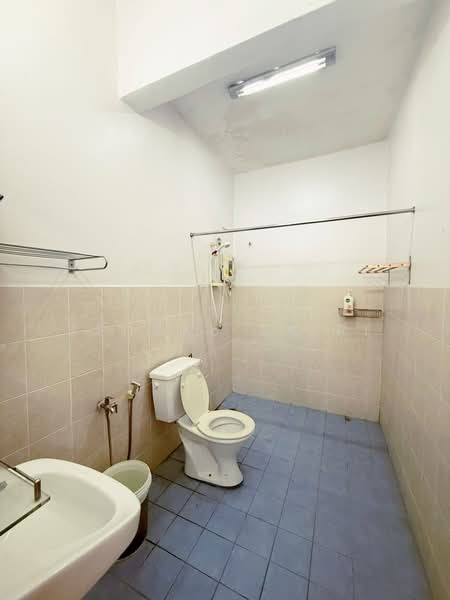 2-storey Terraced House for Sale in Bandar Nusaputra (Puchong) - Tengku Zairi - PropertyGuru.com.my