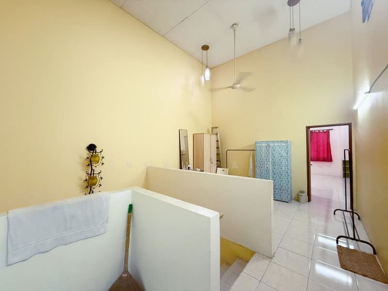 2-storey Terraced House for Sale in Bandar Nusaputra (Puchong) - Tengku Zairi - PropertyGuru.com.my