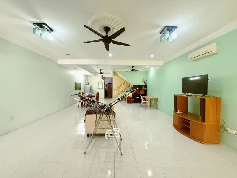 2-storey Terraced House for Sale in Bandar Nusaputra (Puchong) - Tengku Zairi - PropertyGuru.com.my