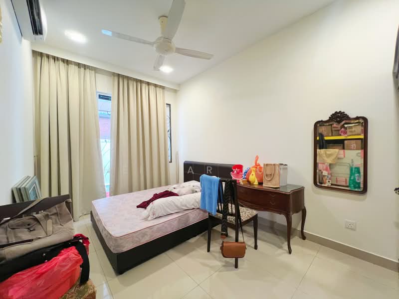 Link Bungalow for Sale in Batu 9 (Cheras) - Hei Kar Jun - Bedroom - PropertyGuru.com.my