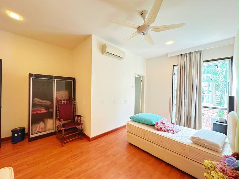 Link Bungalow for Sale in Batu 9 (Cheras) - Hei Kar Jun - Bedroom - PropertyGuru.com.my