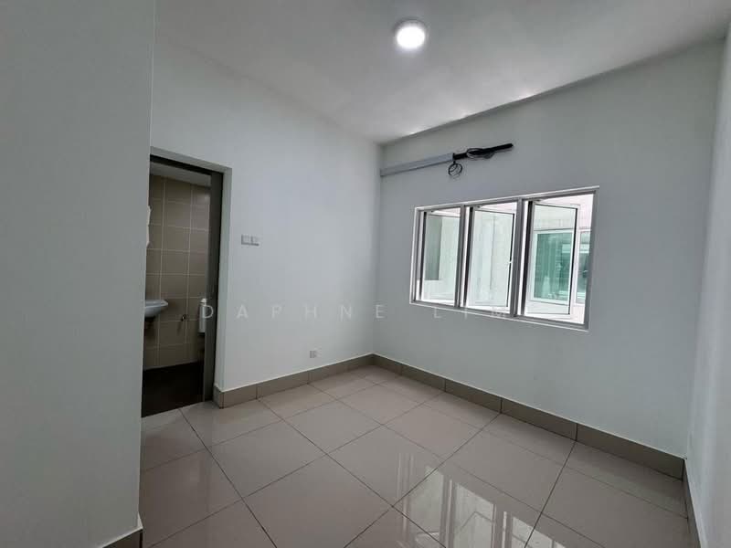 Service Residence for Sale at Serviced Residence @ Razak City Residences (RC Residences) - Daphne Lim - PropertyGuru.com.my