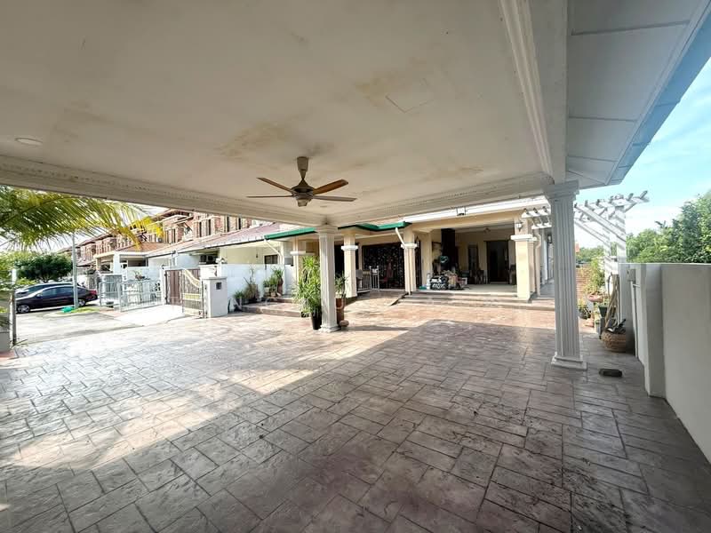 Rumah Teres 2 Tingkat untuk Dijual di Bandar Nusaputra (Puchong) - Tengku Zairi - PropertyGuru.com.my