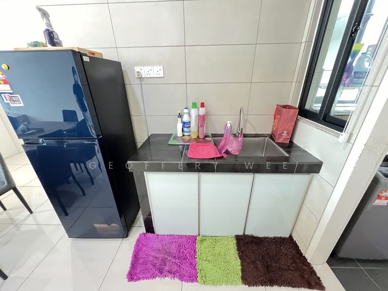 Servis Apartment untuk Disewa di Ong Kim Wee Residence - Geoffery Wee - Kitchen - PropertyGuru.com.my