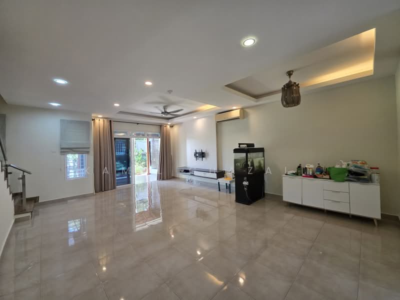 Rumah Teres 2 Tingkat untuk Dijual di Presint 11 (Putrajaya) - Kamil Ghazali - Living Room - PropertyGuru.com.my