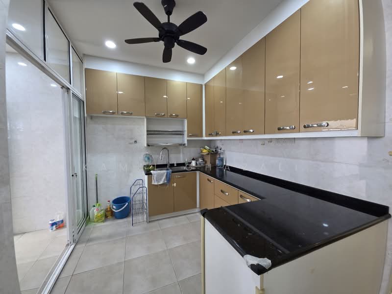 Rumah Teres 2 Tingkat untuk Dijual di Presint 11 (Putrajaya) - Kamil Ghazali - Kitchen - PropertyGuru.com.my