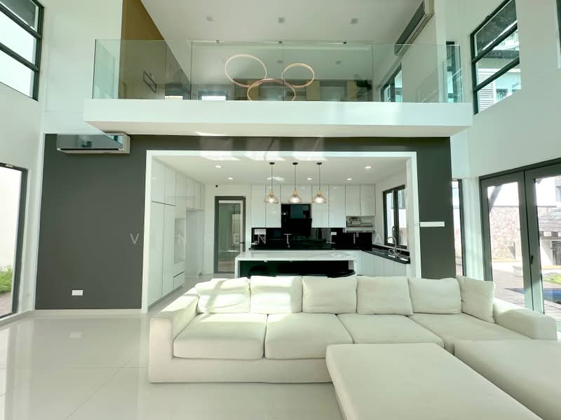 Rumah Banglo untuk Dijual di Saujana (Selangor) - Vincent Liaw - Living Room - PropertyGuru.com.my