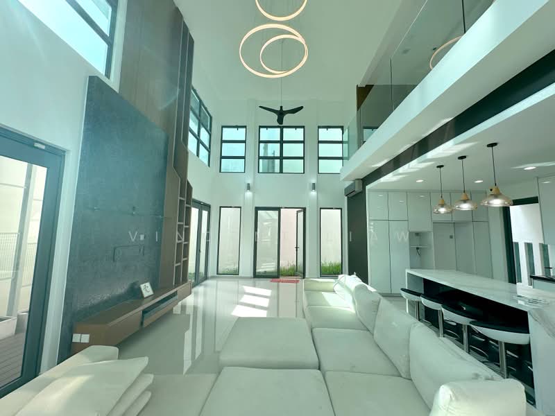 Rumah Banglo untuk Dijual di Saujana (Selangor) - Vincent Liaw - Living Room - PropertyGuru.com.my