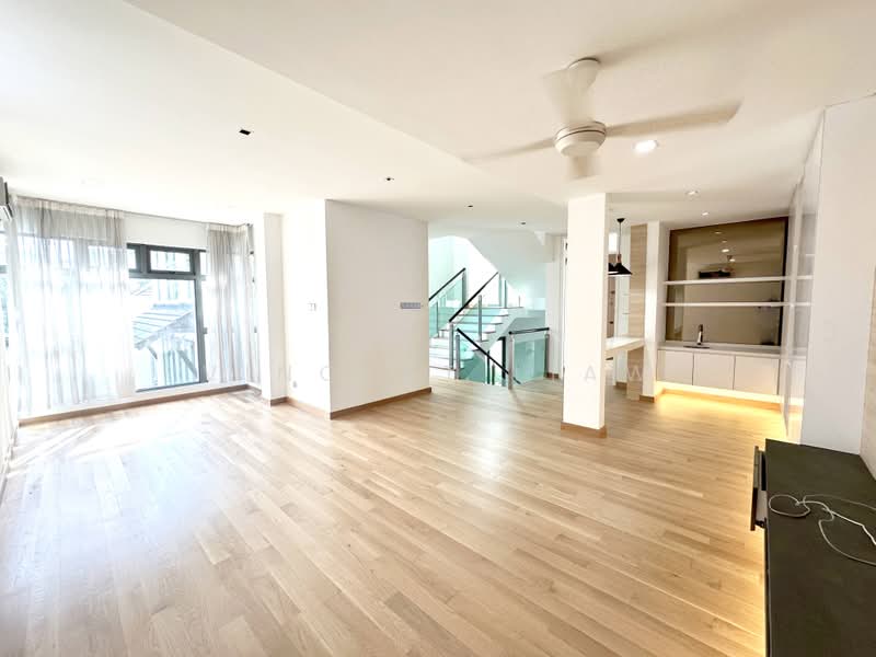 Rumah Banglo untuk Dijual di Saujana (Selangor) - Vincent Liaw - Living Room - PropertyGuru.com.my