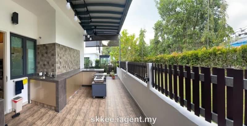 Rumah Berkembar untuk Dijual di Taman Equine (Seri Kembangan) - SK Kee - PropertyGuru.com.my
