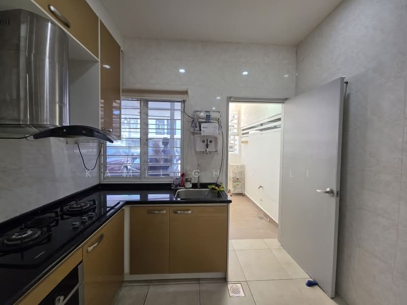 2-storey Terraced House for Sale in Presint 11 (Putrajaya) - Kamil Ghazali - Kitchen - PropertyGuru.com.my