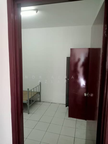 Pangsapuri untuk Dijual di Flora Damansara Apartment - Nor Azhar Azlan - Bedroom - PropertyGuru.com.my